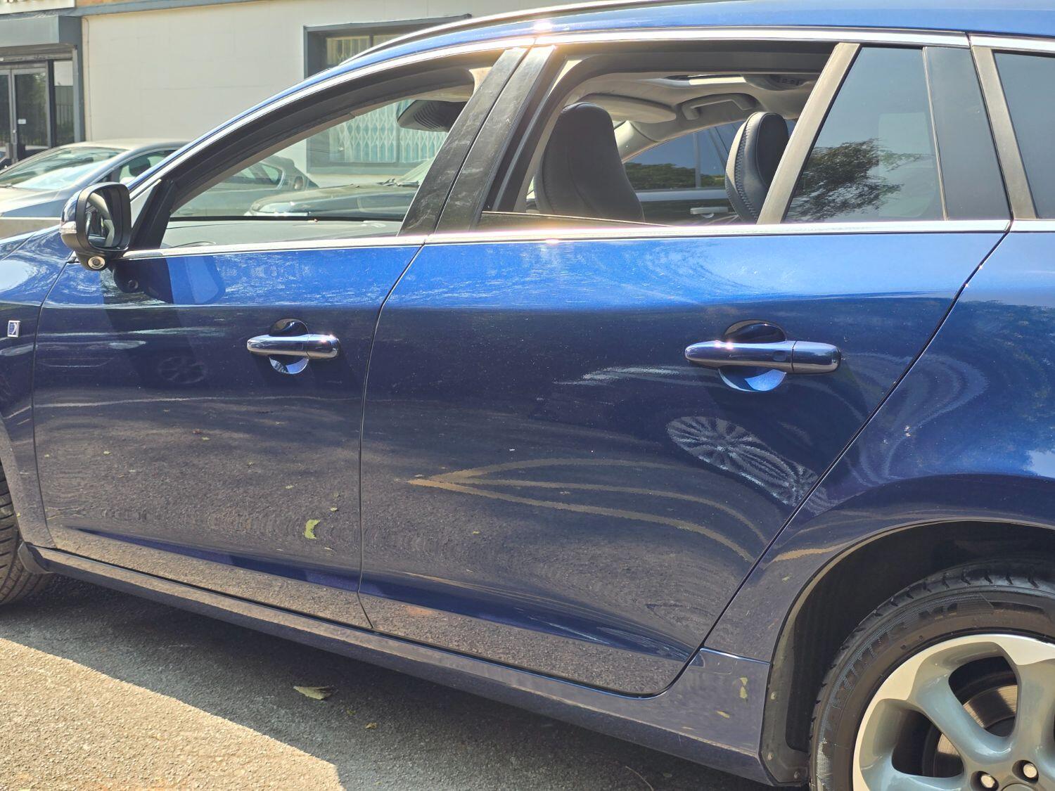 Used Volvo V60 2013 for sale - 77189369: Photo 73