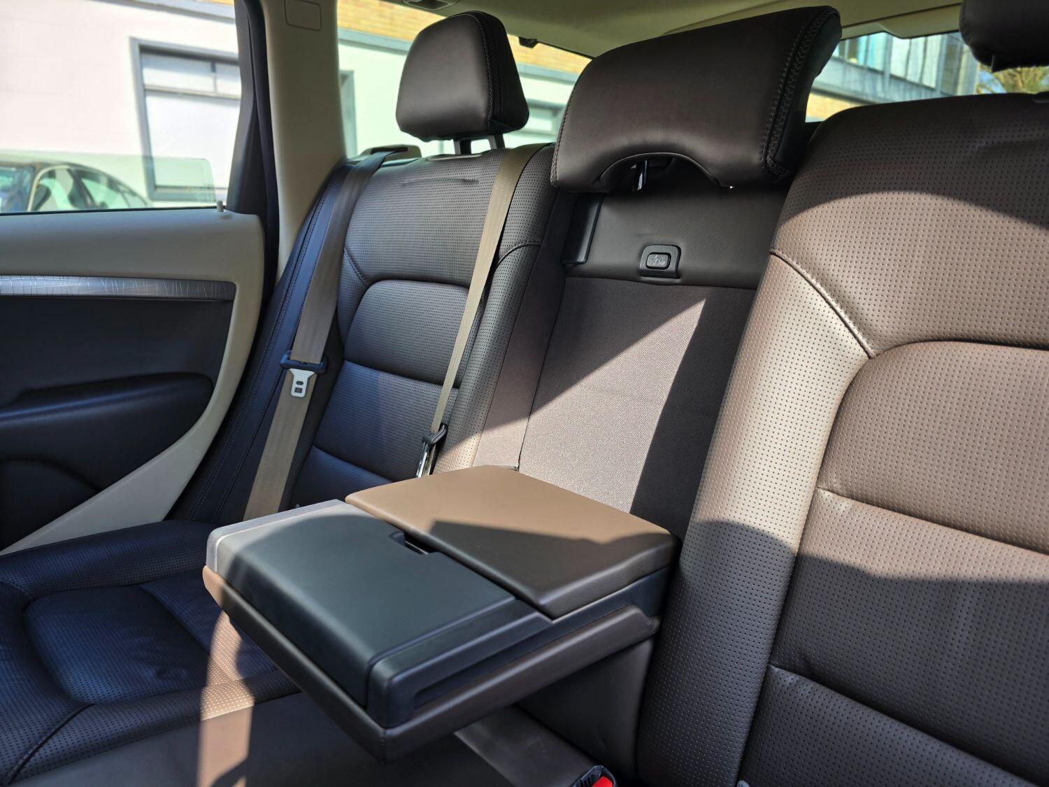 Used Volvo XC70 2011 for sale - 77189407: Photo 30