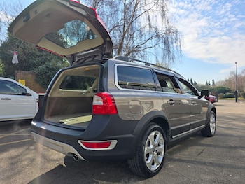 Used Volvo XC70 2011 for sale - 77189407: Photo