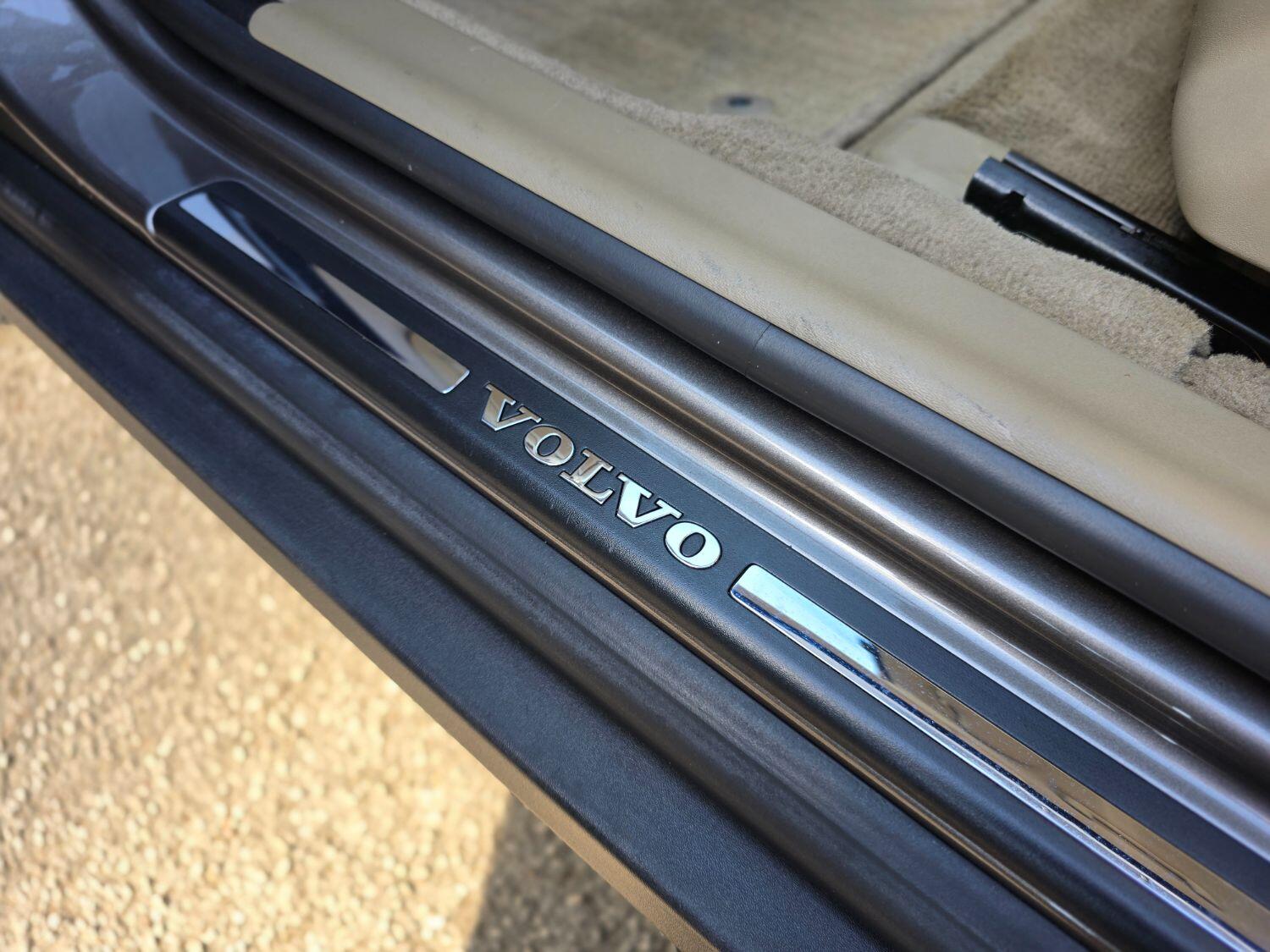 Used Volvo XC70 2011 for sale - 77189407: Photo 51