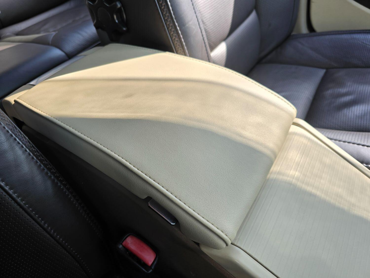 Used Volvo XC70 2011 for sale - 77189407: Photo 60