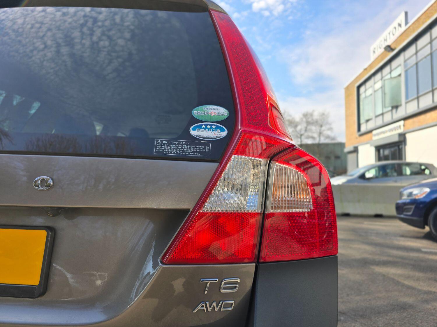 Used Volvo XC70 2011 for sale - 77189407: Photo 63