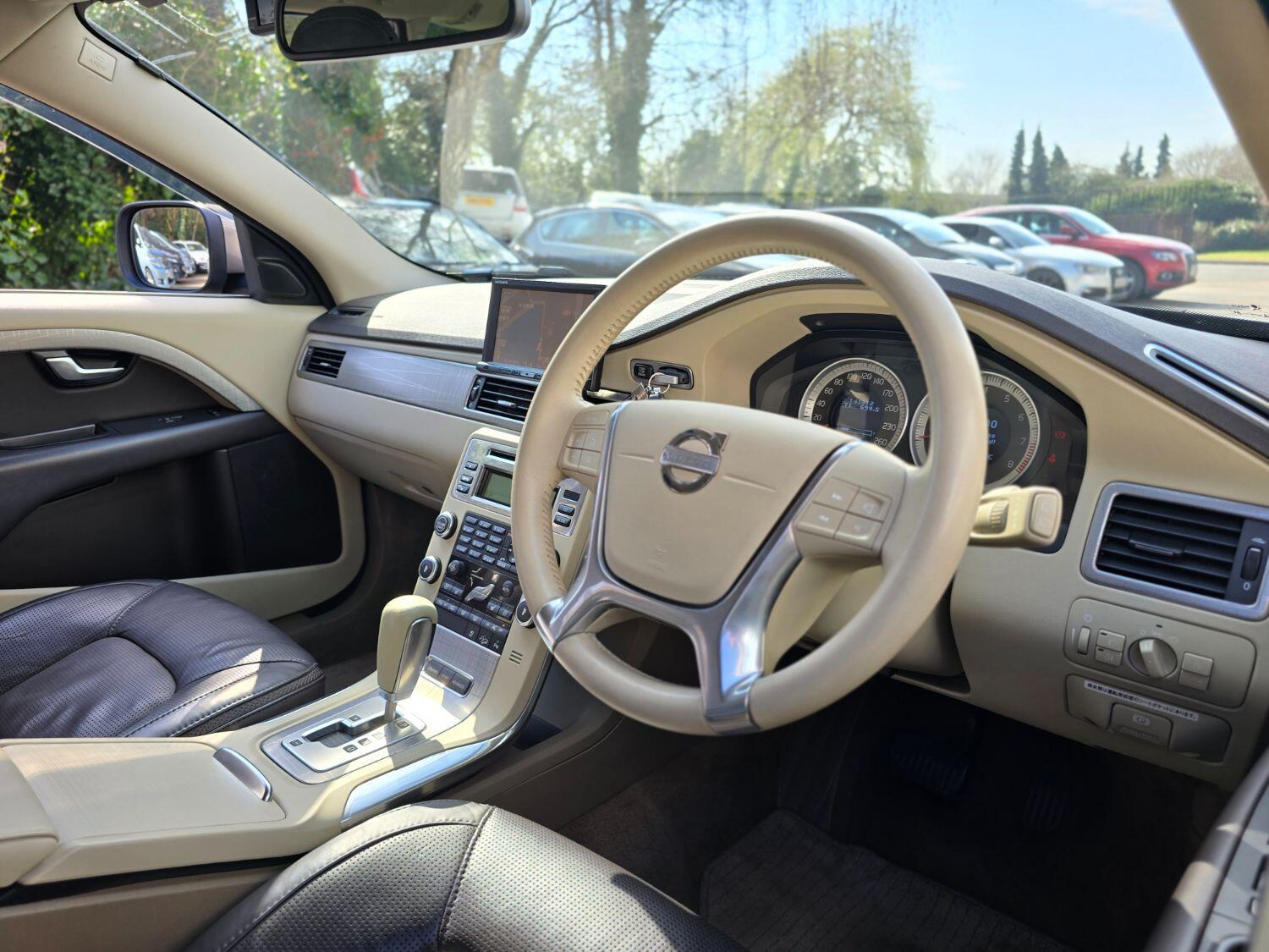 Used Volvo XC70 2011 for sale - 77189407: Photo 70