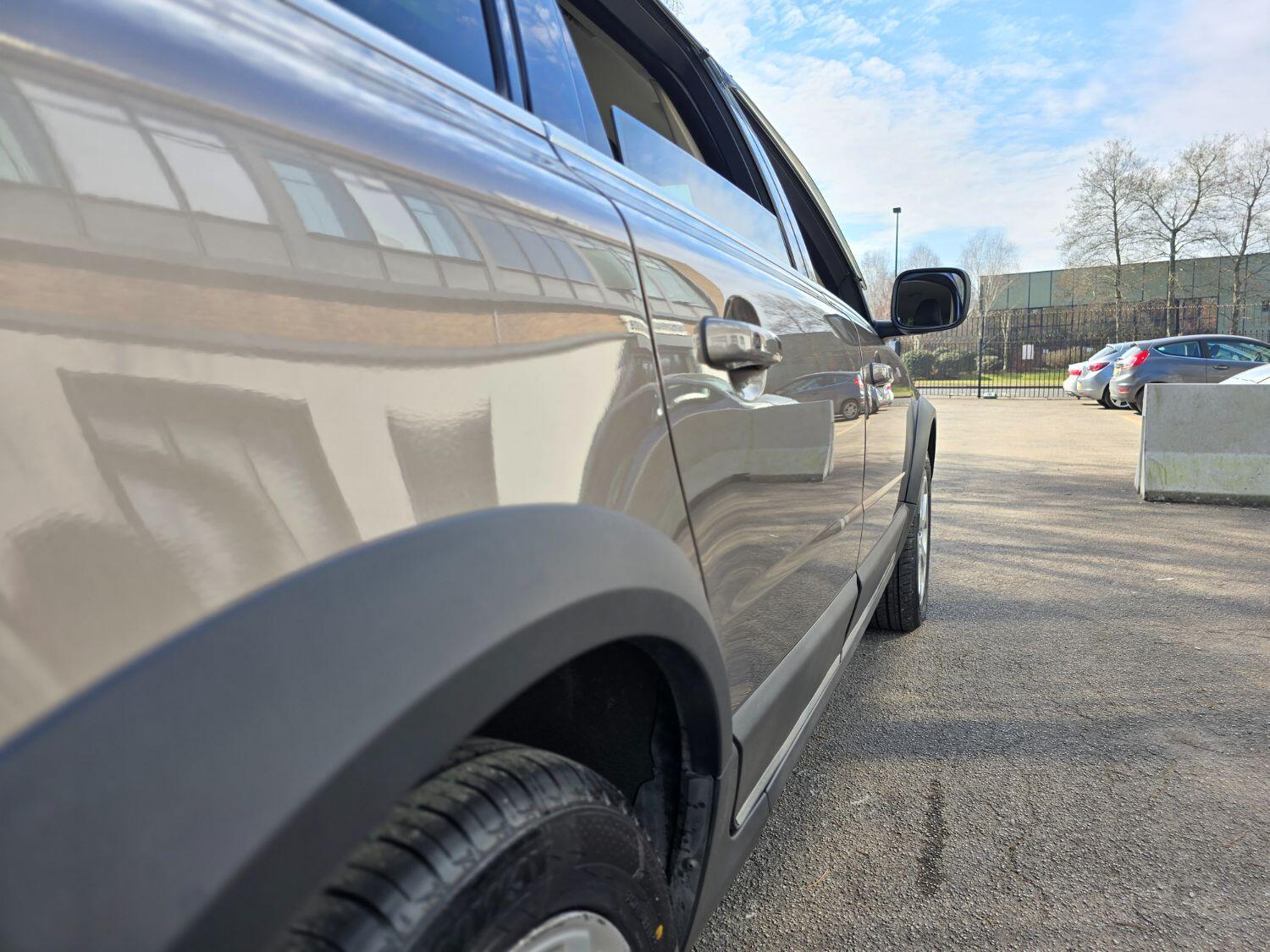 Used Volvo XC70 2011 for sale - 77189407: Photo 73