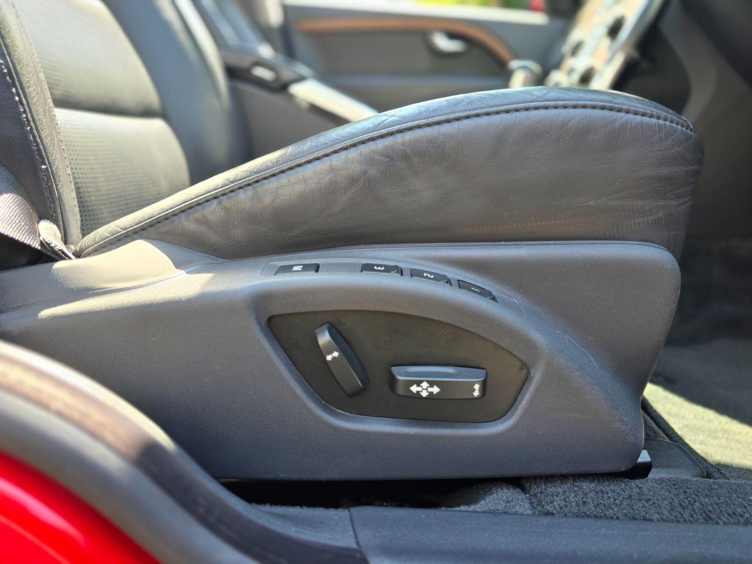 Used Volvo V70 2011 for sale - 77189368: Photo 16