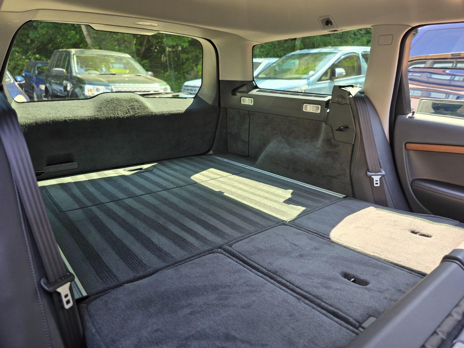 Used Volvo V70 2011 for sale - 77189368: Photo 26