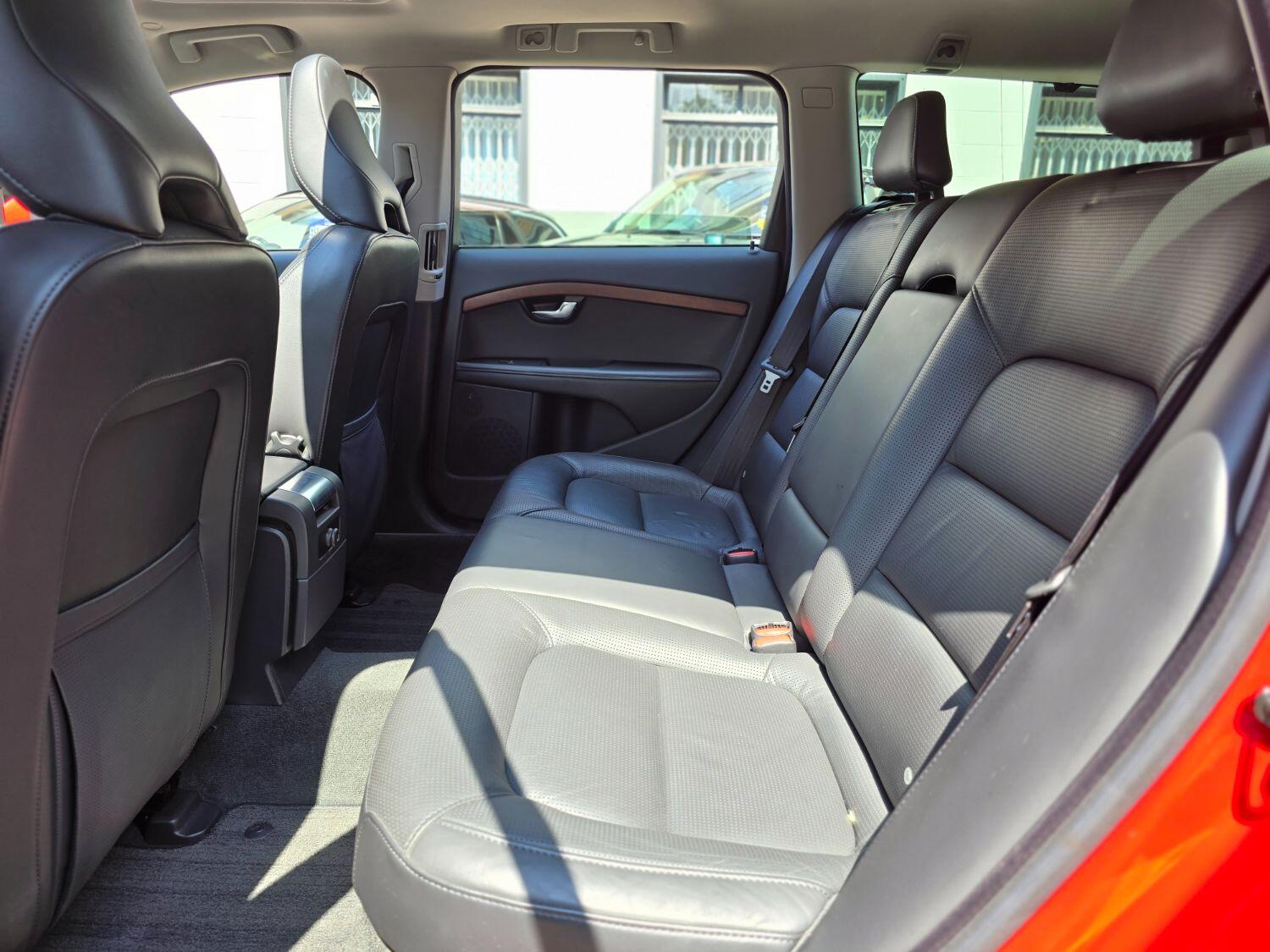 Used Volvo V70 2011 for sale - 77189368: Photo 36