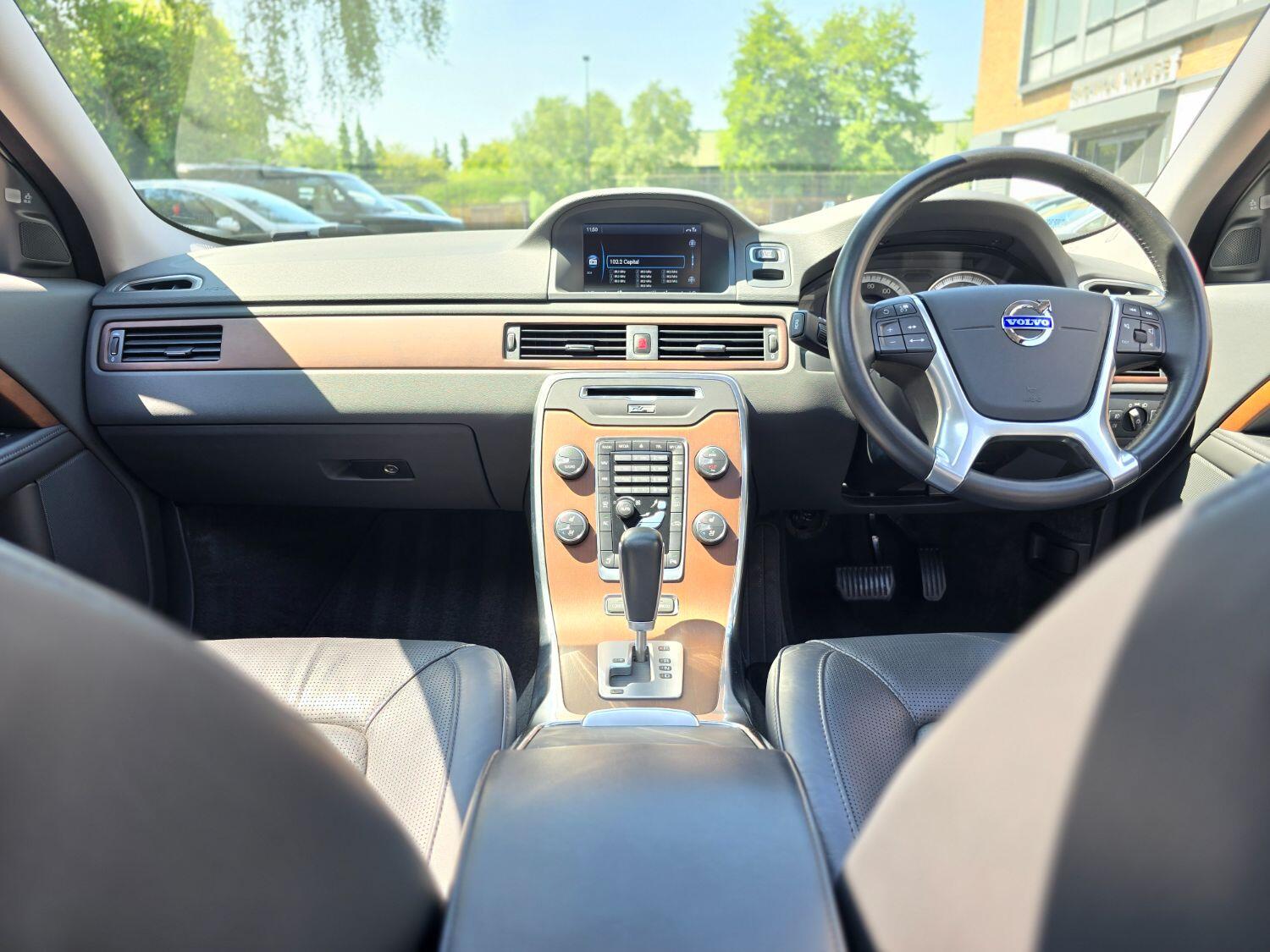 Used Volvo V70 2011 for sale - 77189368: Photo 44