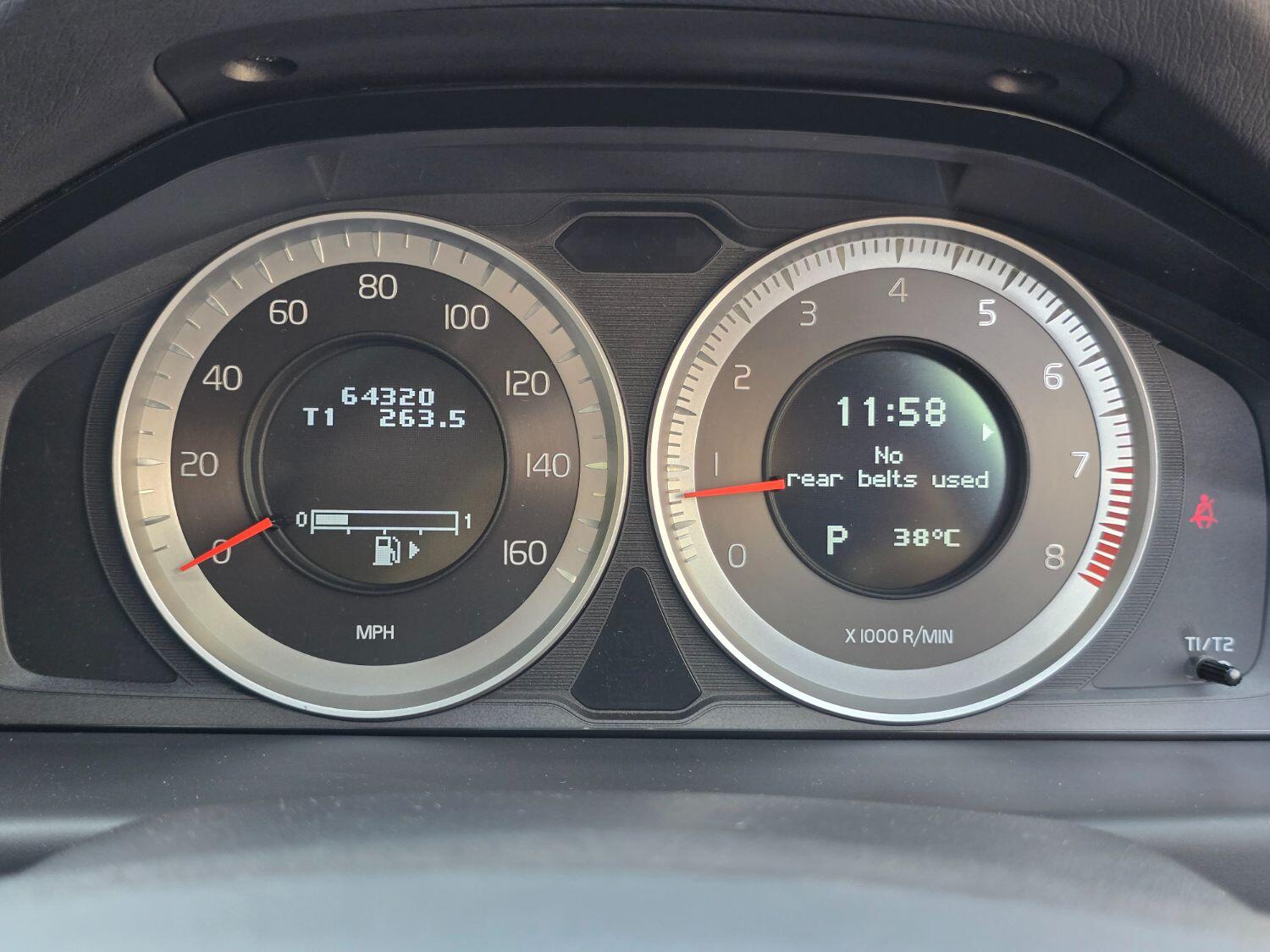 Used Volvo V70 2011 for sale - 77189368: Photo 54