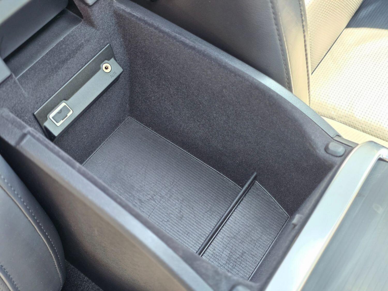 Used Volvo V70 2011 for sale - 77189368: Photo 70