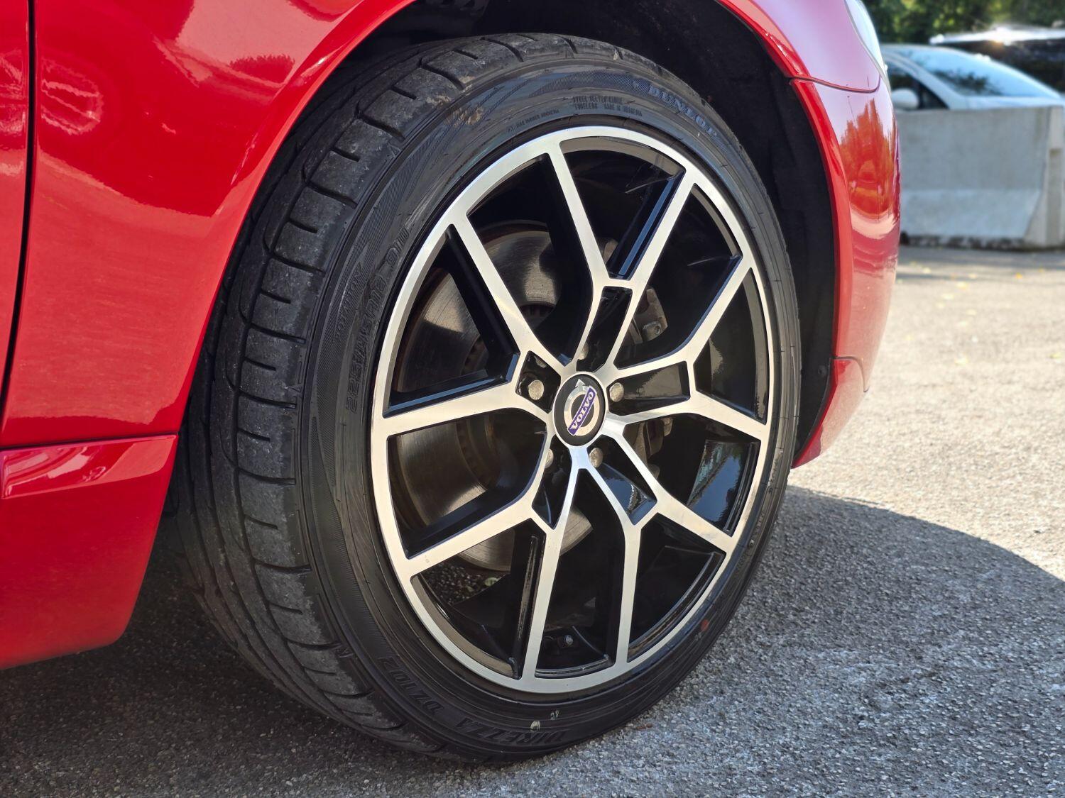 Used Volvo V70 2011 for sale - 77189368: Photo 96