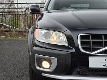 Used Volvo XC70 2010 for sale - 78349237: Photo