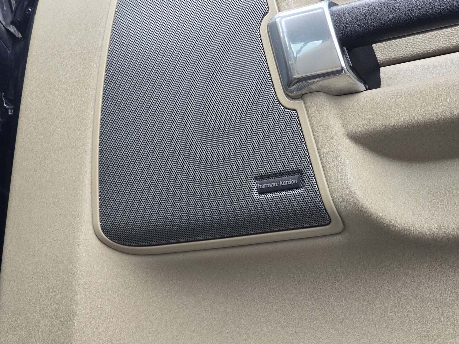 Used Land Rover Discovery 4 for sale - 78155456: Photo 35