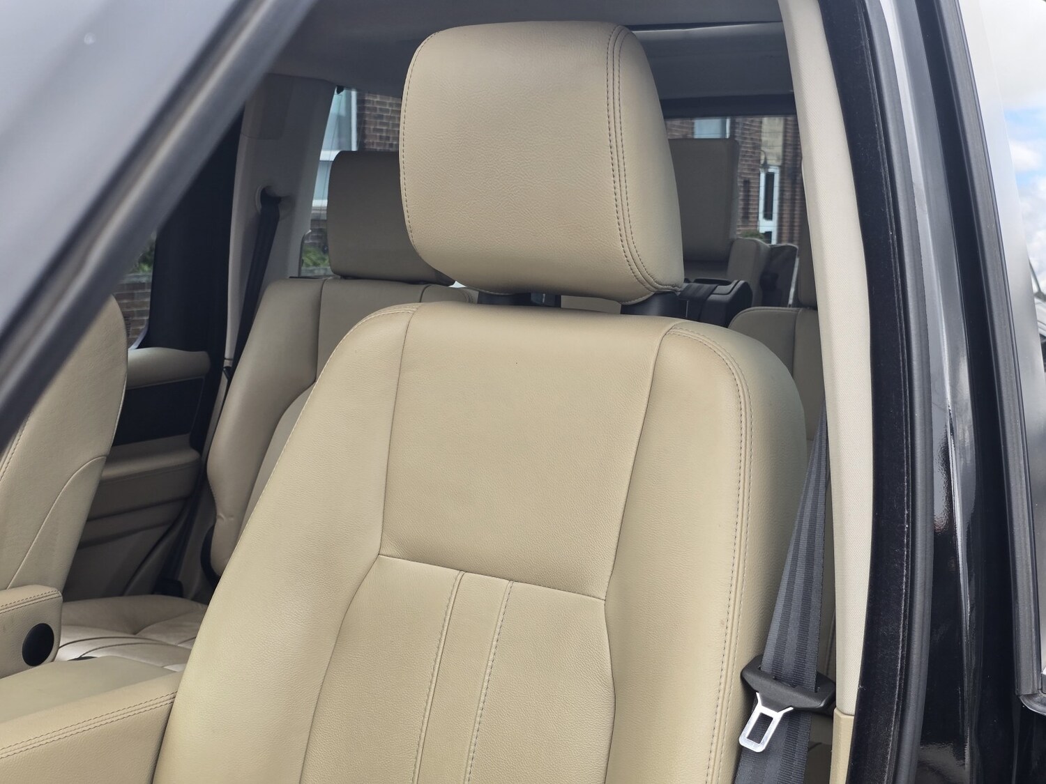 Used Land Rover Discovery 4 for sale - 78155456: Photo 38