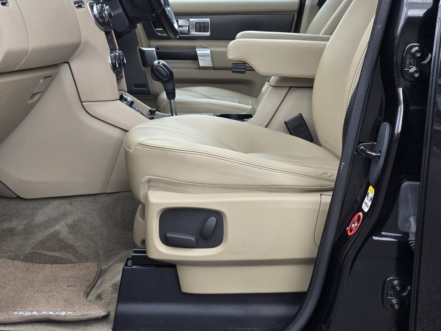 Used Land Rover Discovery 4 for sale - 78155456: Photo 40