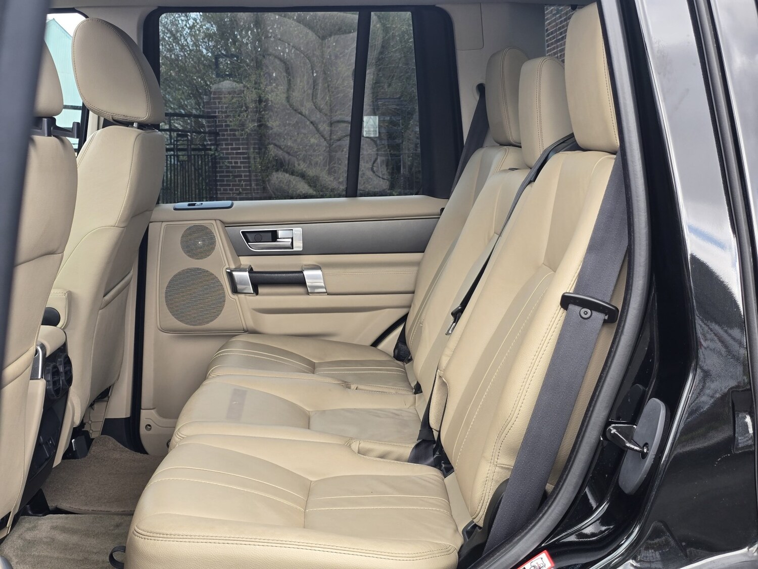 Used Land Rover Discovery 4 for sale - 78155456: Photo 61