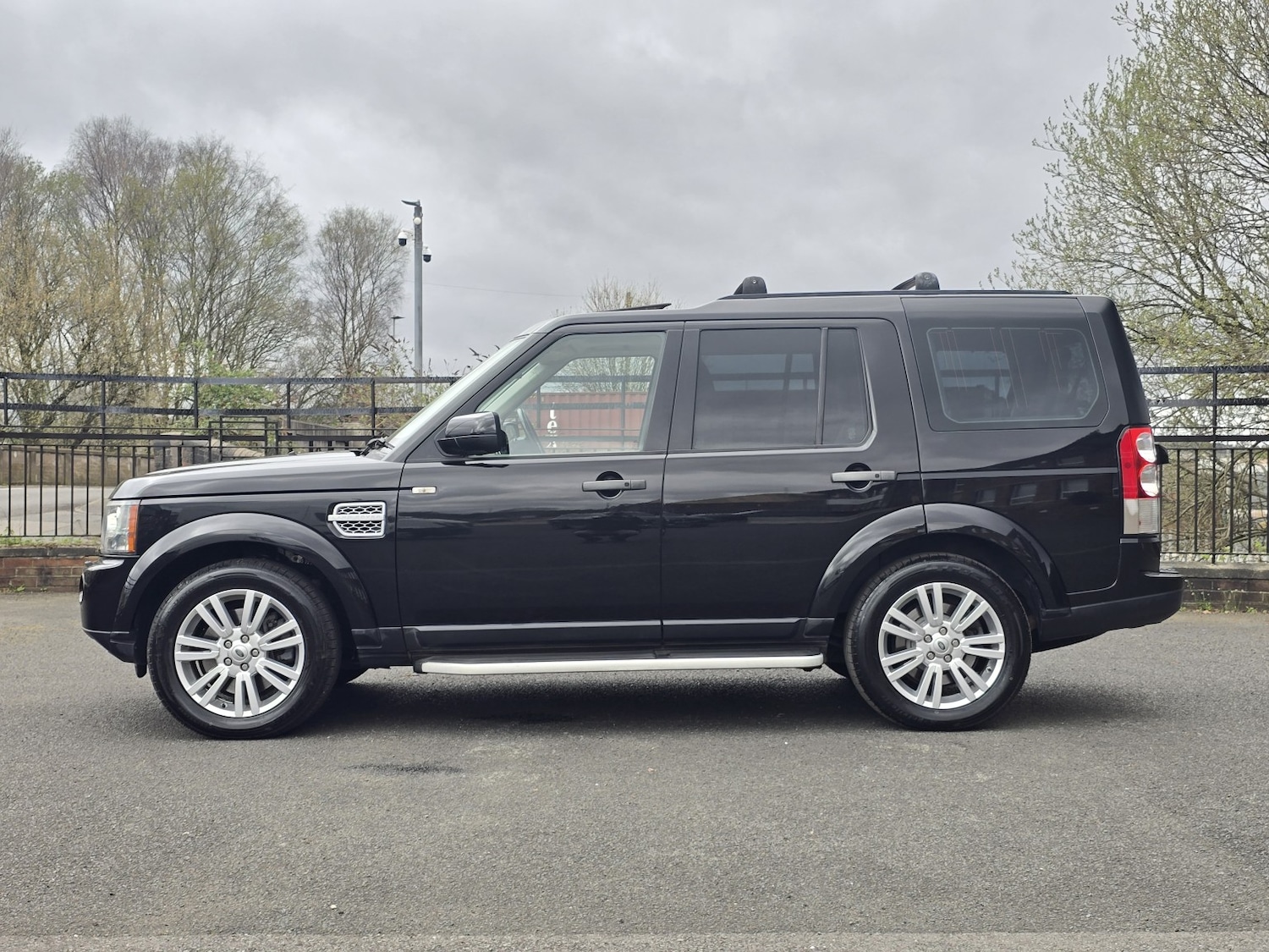 Used Land Rover Discovery 4 for sale - 78155456: Photo 7