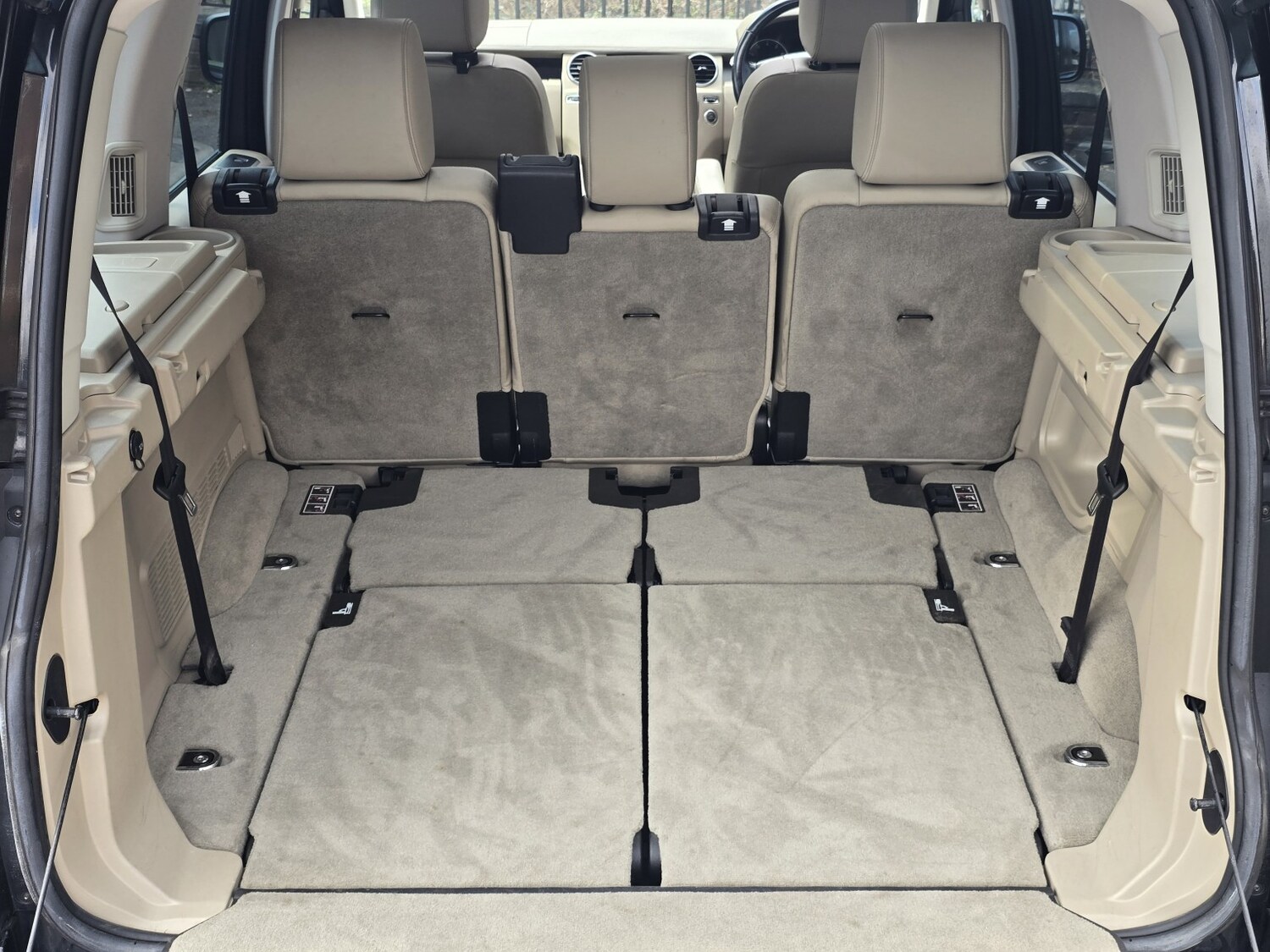 Used Land Rover Discovery 4 for sale - 78155456: Photo 71