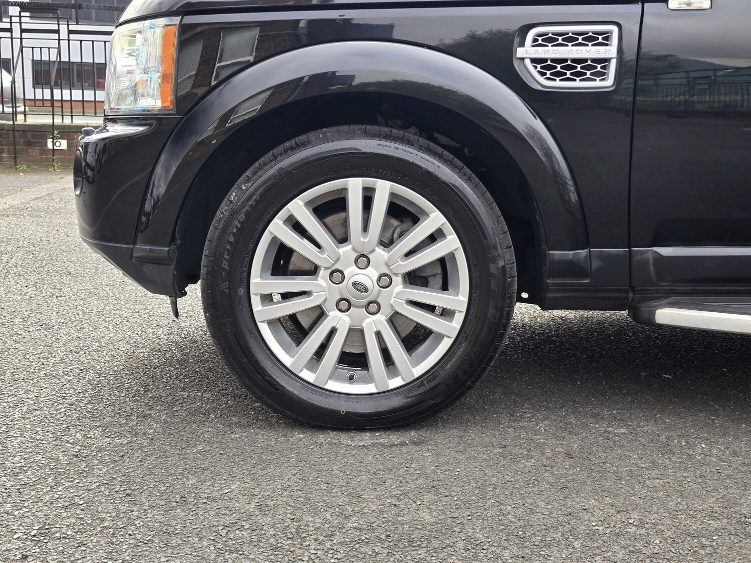 Used Land Rover Discovery 4 for sale - 78155456: Photo 77