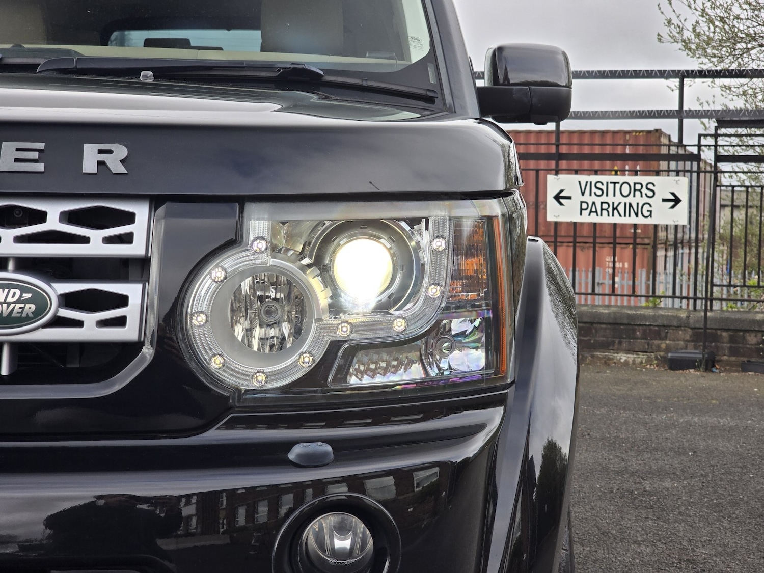 Used Land Rover Discovery 4 for sale - 78155456: Photo 9