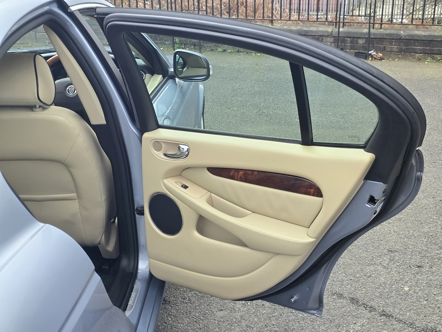 Used Jaguar X-Type 2024 for sale - 77781802: Photo 39