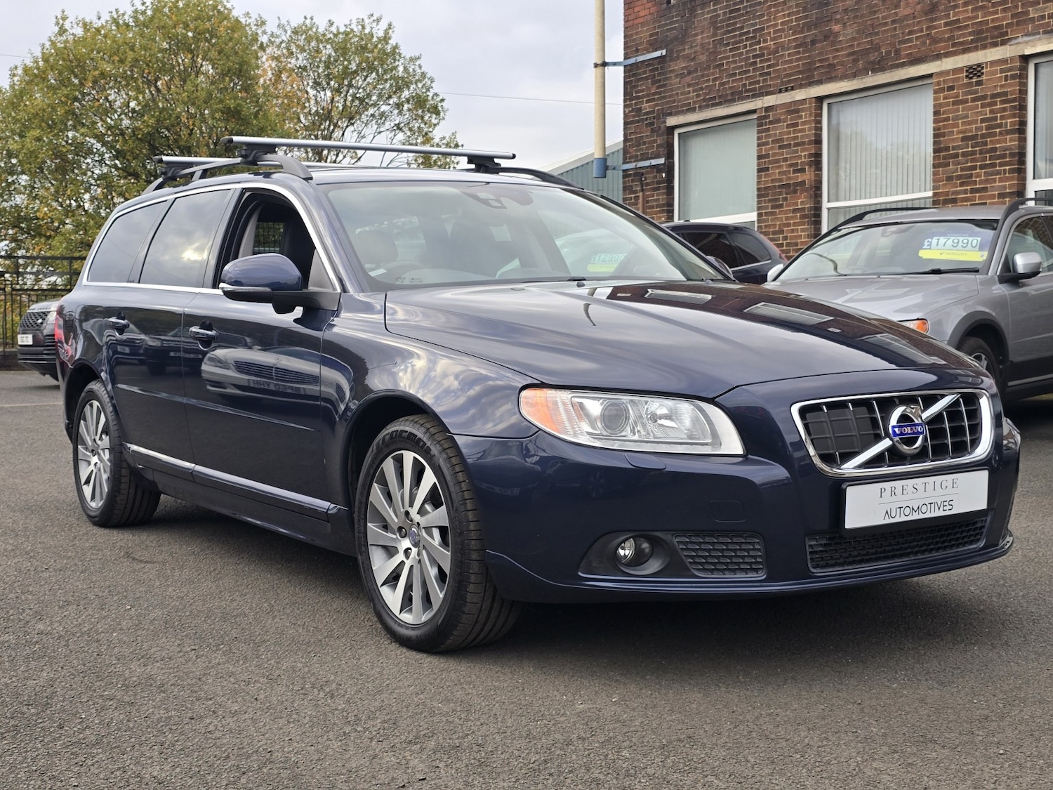 Used Volvo V70 for sale - 77189387: Photo 11