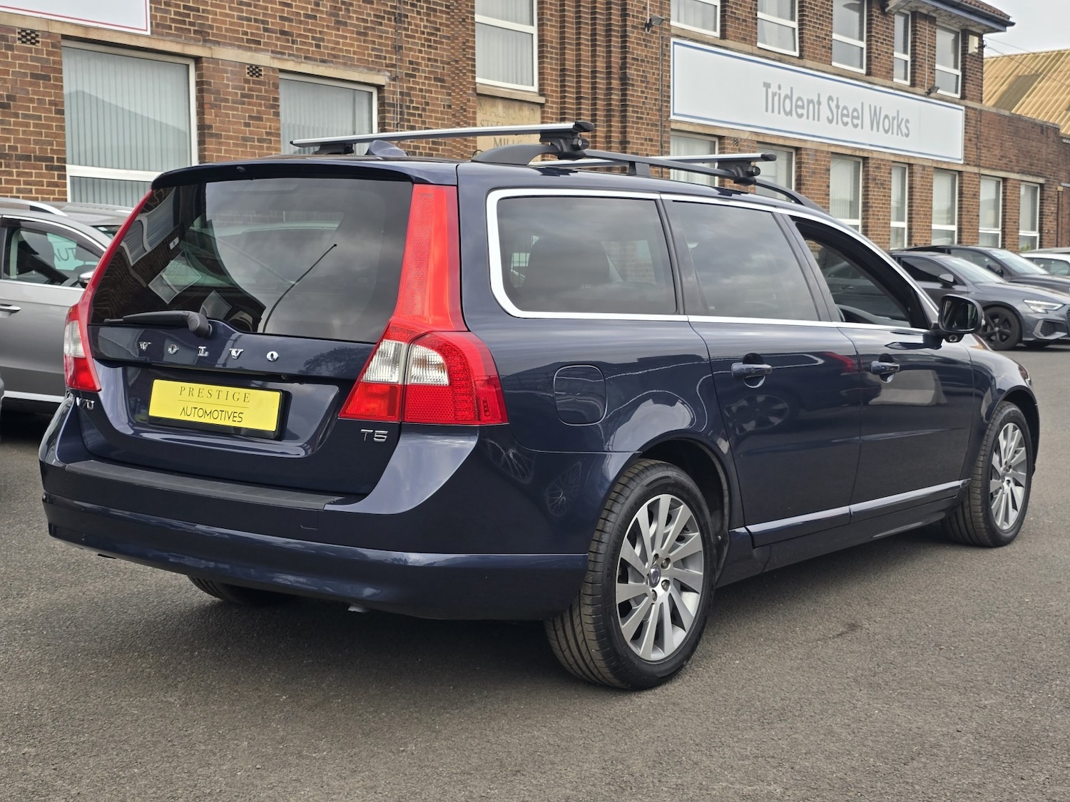 Used Volvo V70 for sale - 77189387: Photo 12