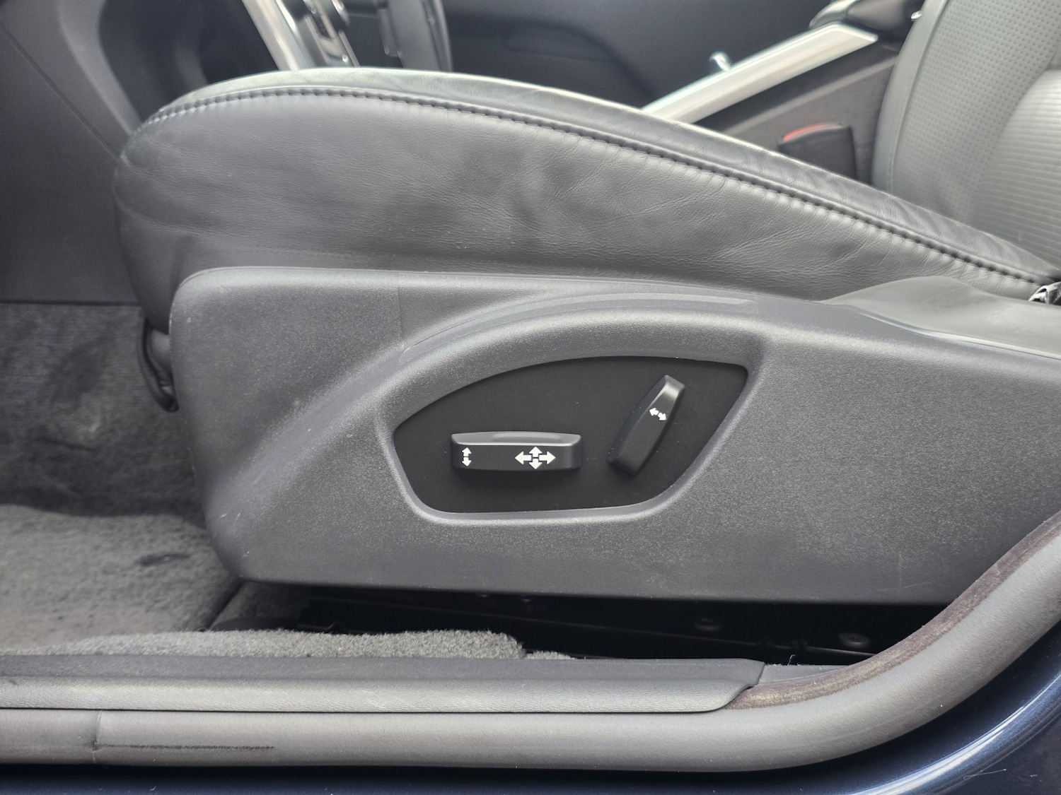 Used Volvo V70 for sale - 77189387: Photo 17