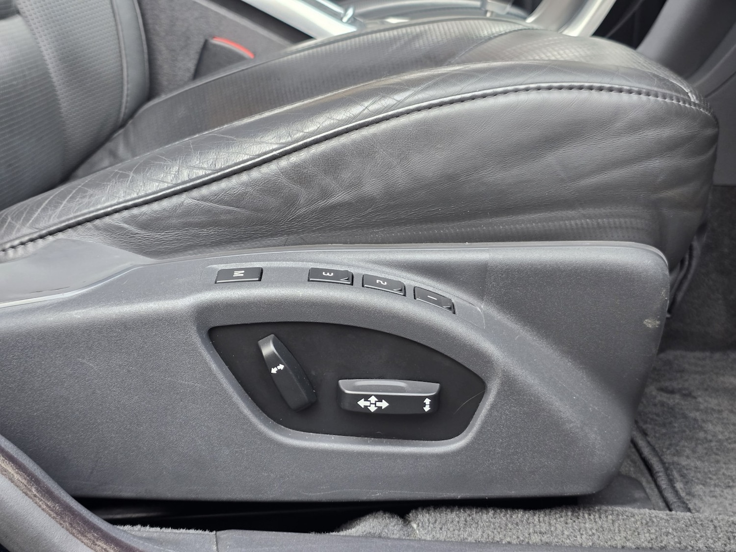 Used Volvo V70 for sale - 77189387: Photo 18