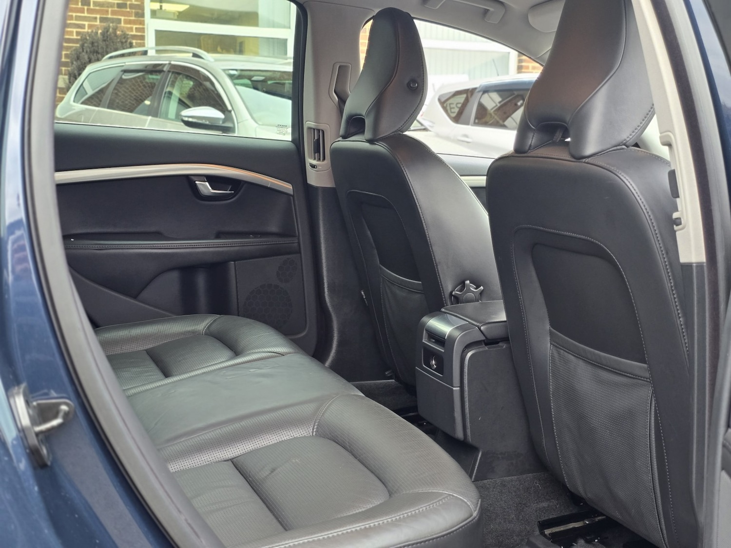 Used Volvo V70 for sale - 77189387: Photo 22