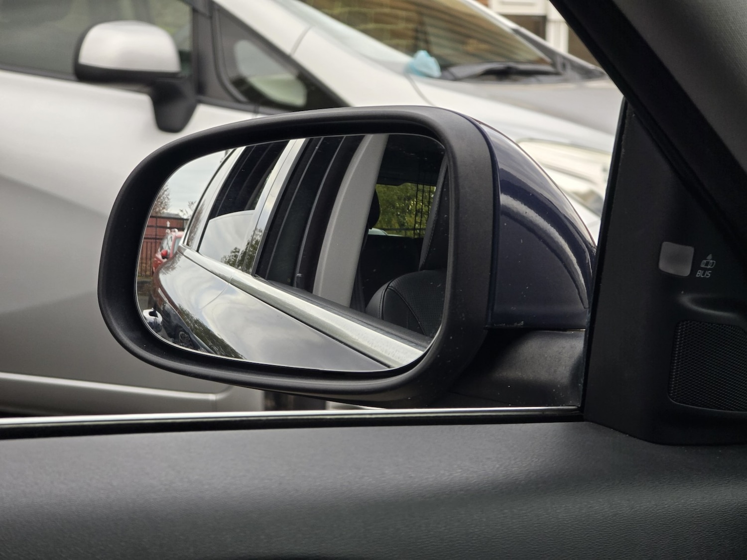 Used Volvo V70 for sale - 77189387: Photo 39