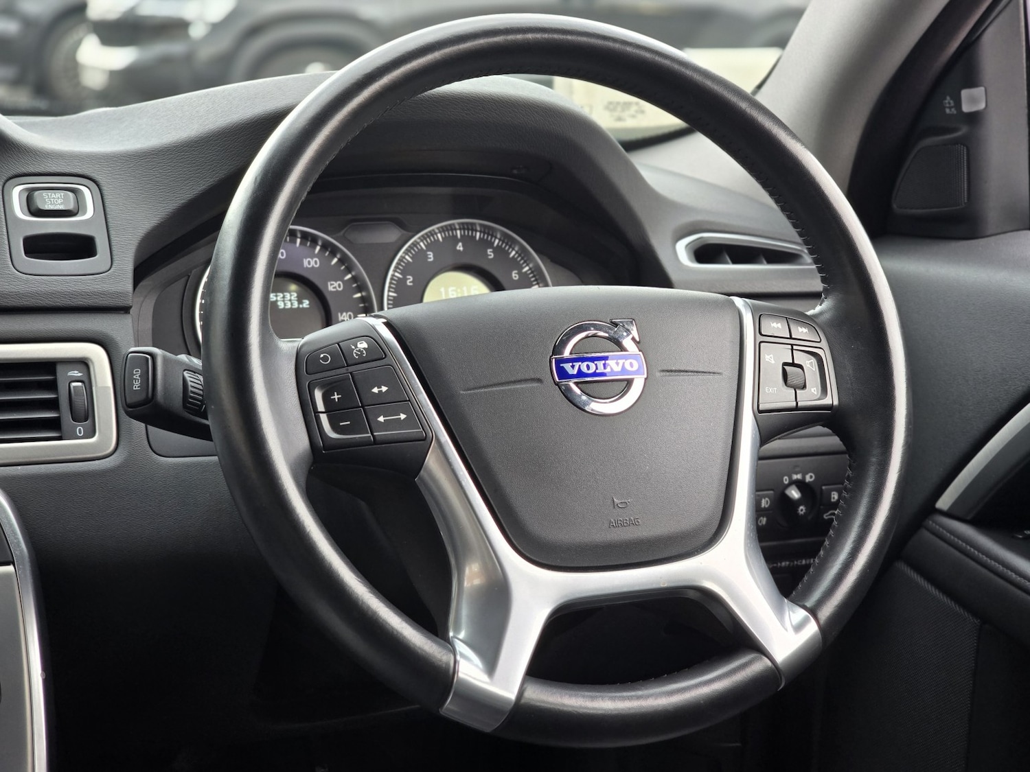 Used Volvo V70 for sale - 77189387: Photo 41