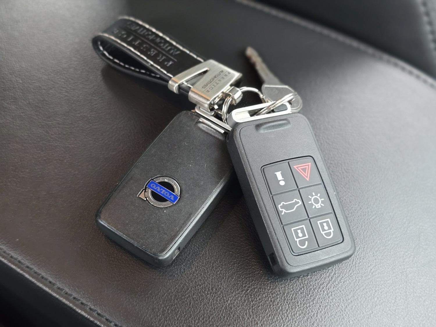 Used Volvo V70 for sale - 77189387: Photo 50