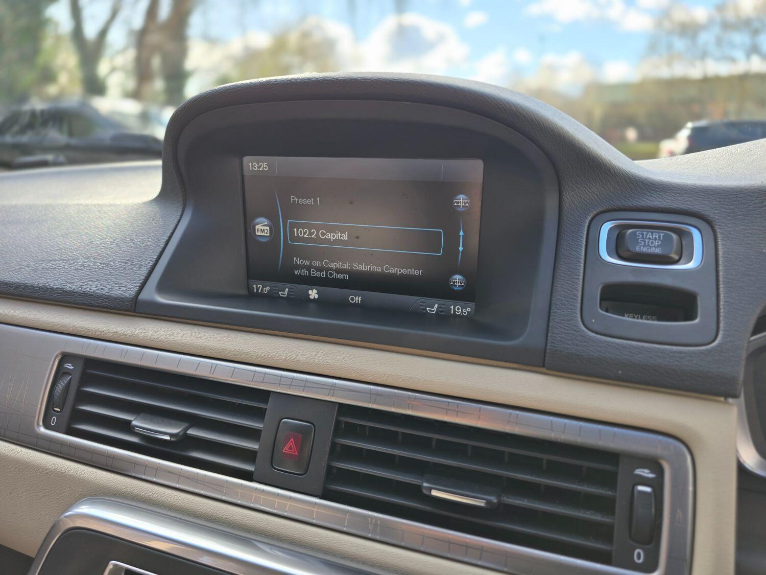 Used Volvo XC70 2013 for sale - 77694415: Photo 22