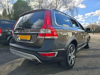 Used Volvo XC70 2013 for sale - 77694415: Photo