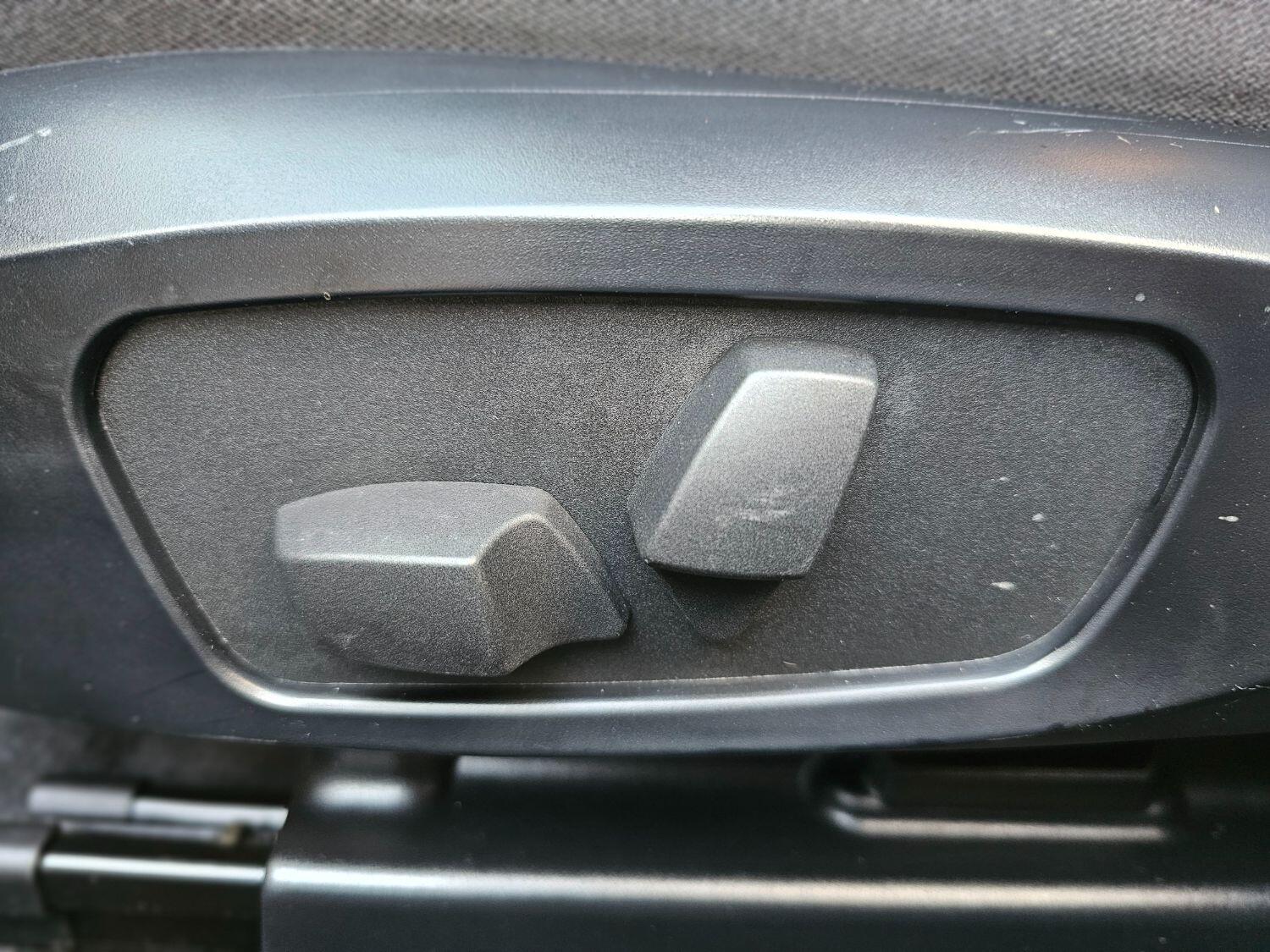 Used BMW 3 Series 2011 for sale - 77189404: Photo 20