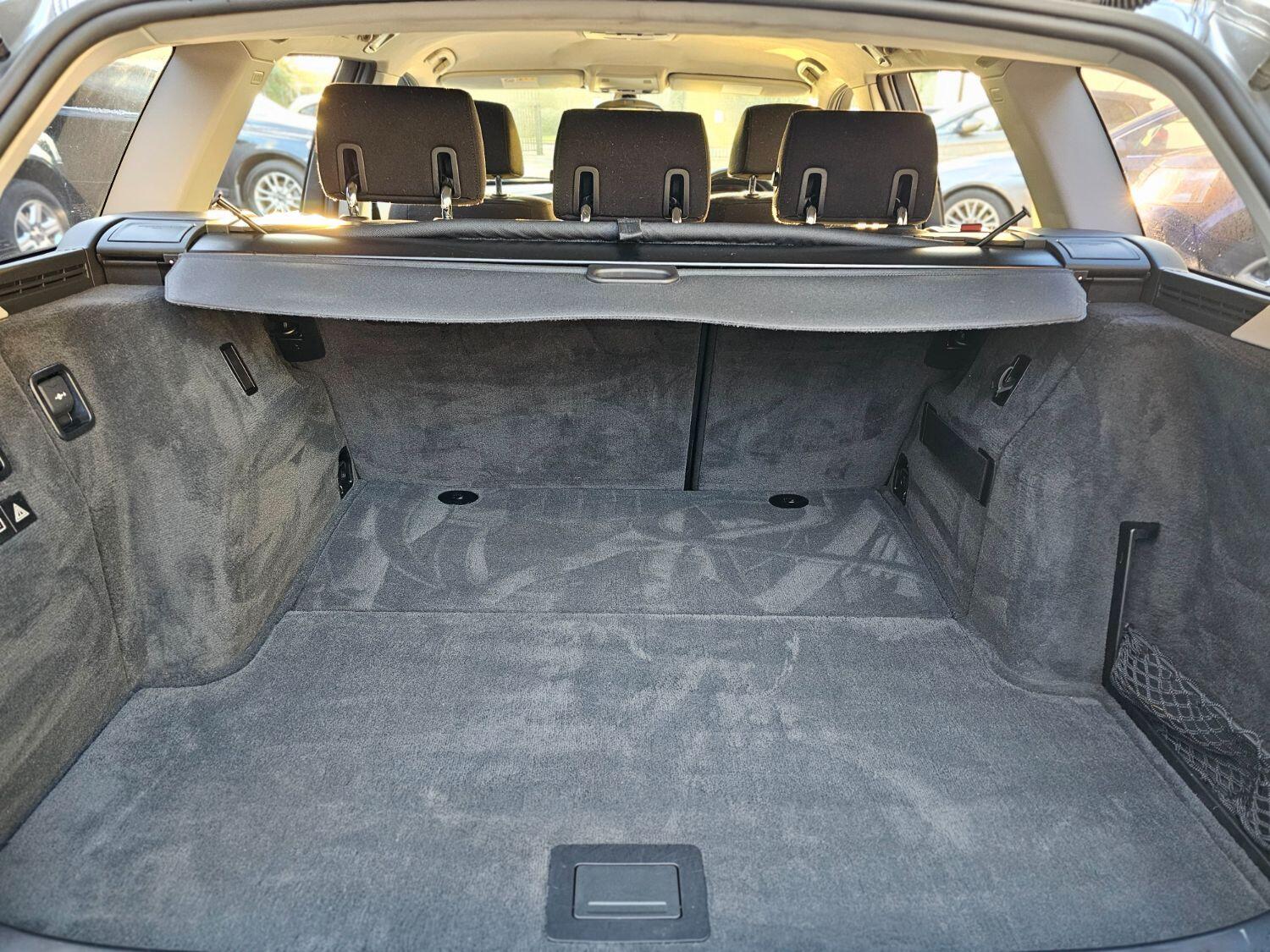 Used BMW 3 Series 2011 for sale - 77189404: Photo 35