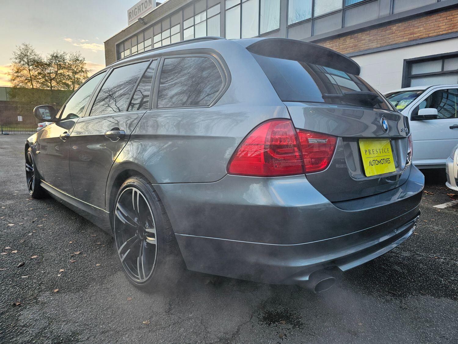 Used BMW 3 Series 2011 for sale - 77189404: Photo 43