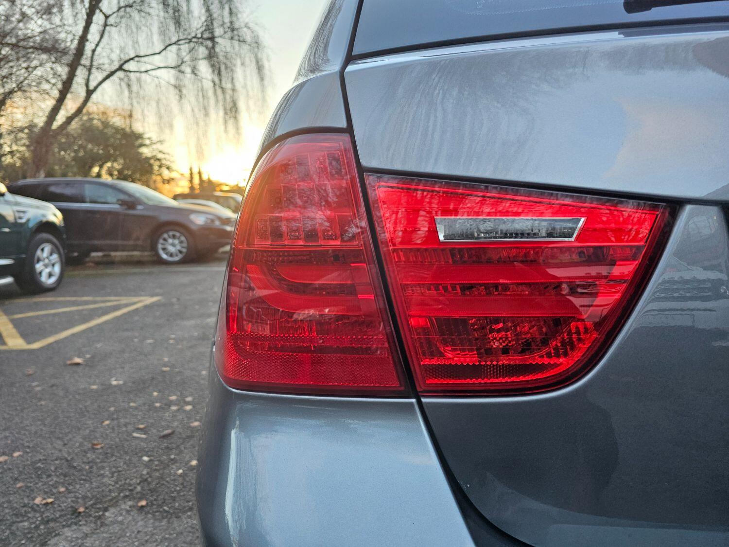 Used BMW 3 Series 2011 for sale - 77189404: Photo 45