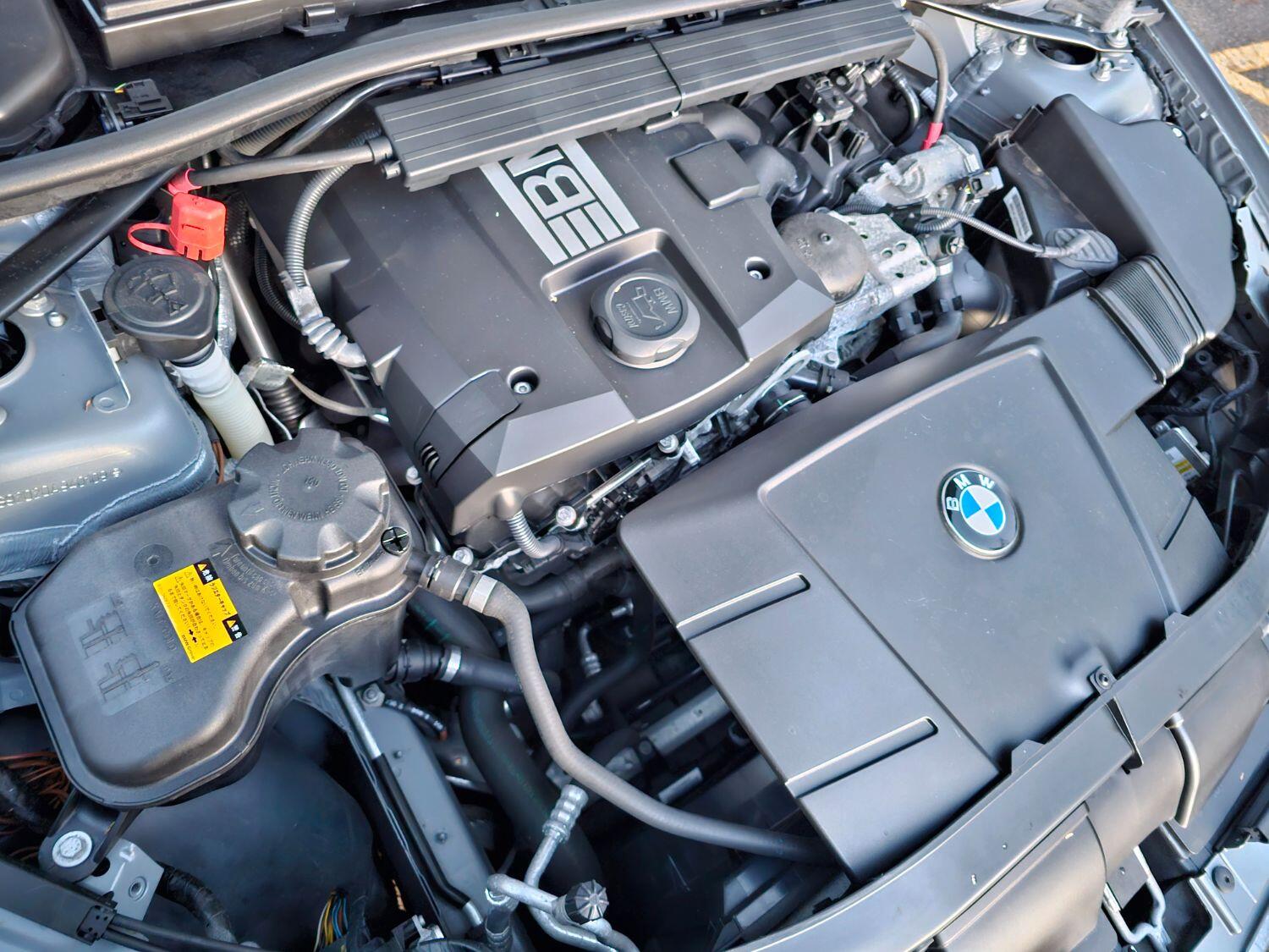 Used BMW 3 Series 2011 for sale - 77189404: Photo 65