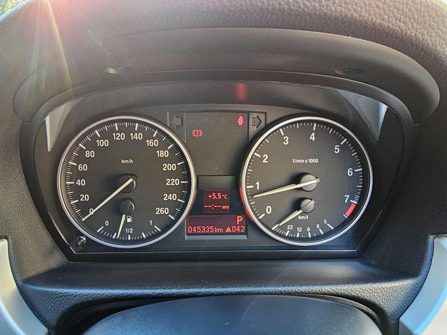 Used BMW 3 Series 2011 for sale - 77189404: Photo 8