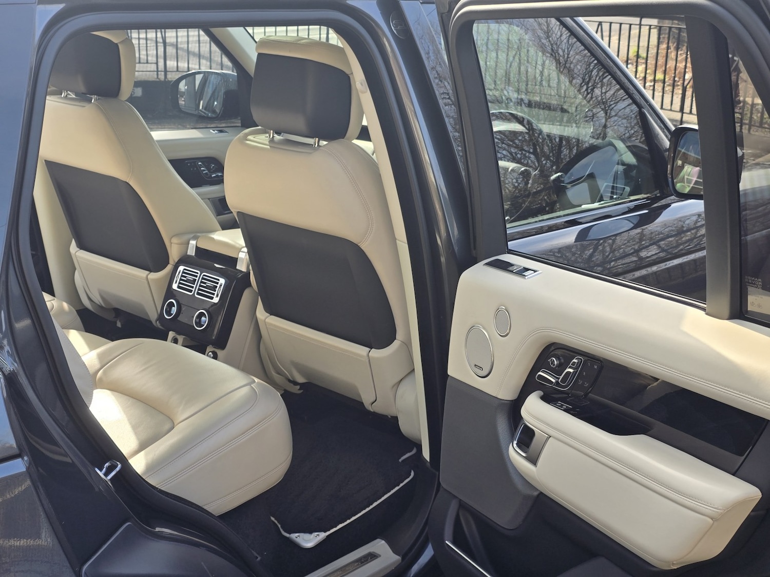 Used Land Rover Range Rover for sale - 77668542: Photo 30