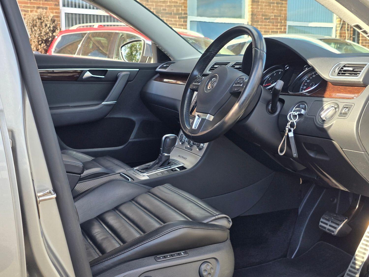 Used Volkswagen Passat for sale - 77189385: Photo 18