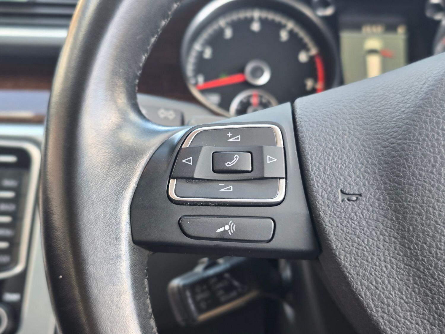 Used Volkswagen Passat for sale - 77189385: Photo 25