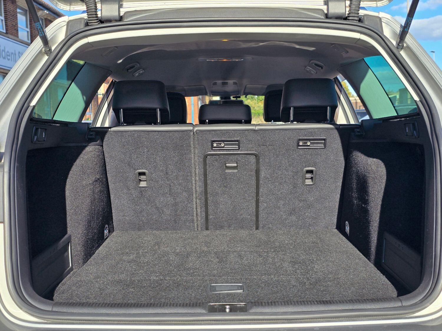 Used Volkswagen Passat for sale - 77189385: Photo 46