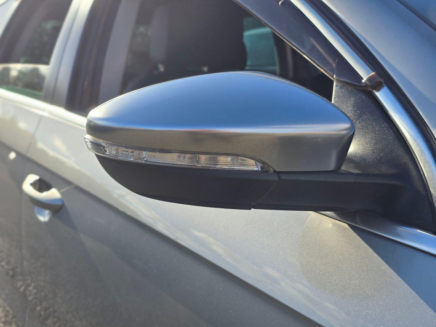 Used Volkswagen Passat for sale - 77189385: Photo 57