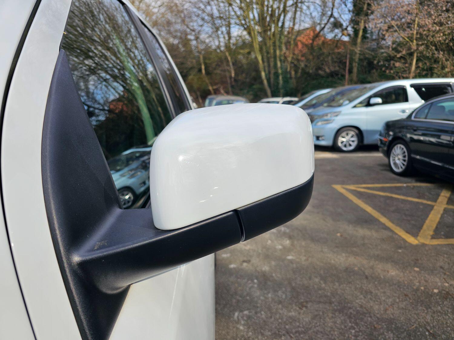 Used Land Rover Freelander 2 2012 for sale - 77189316: Photo 43