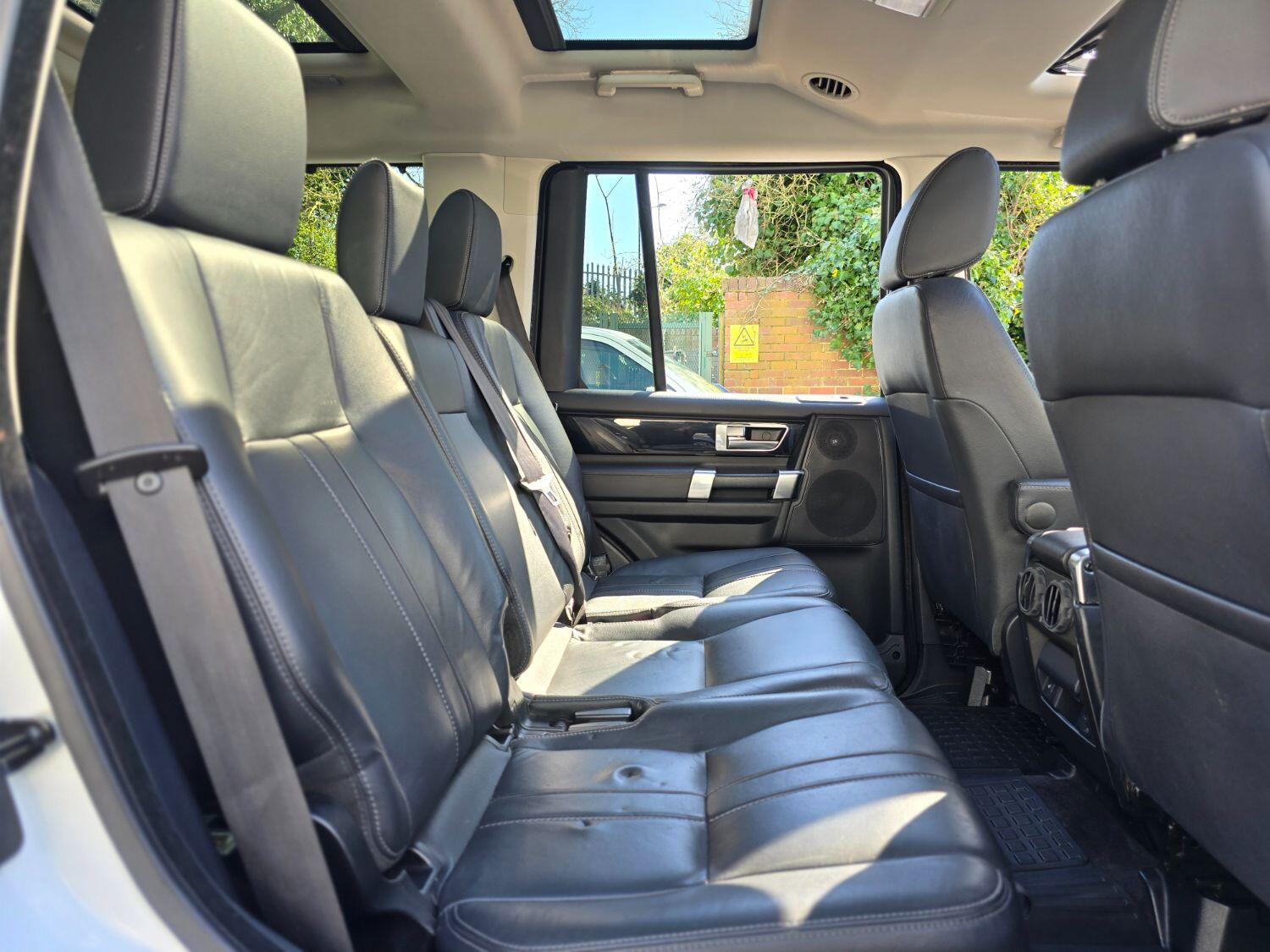 Used Land Rover Discovery 4 2016 for sale - 77189411: Photo 32