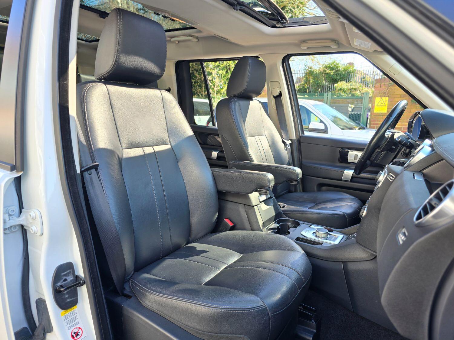 Used Land Rover Discovery 4 2016 for sale - 77189411: Photo 42