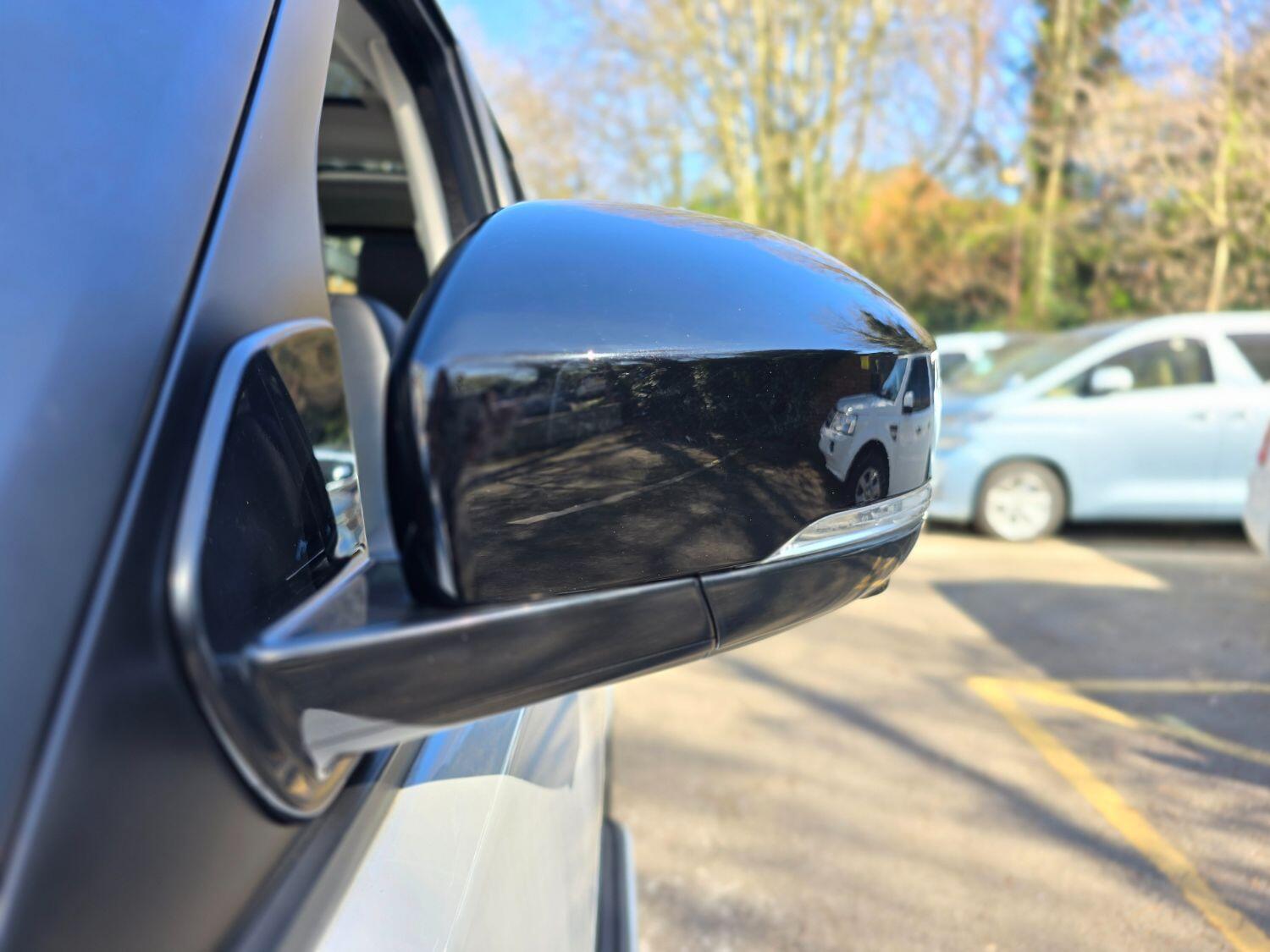 Used Land Rover Discovery 4 2016 for sale - 77189411: Photo 60